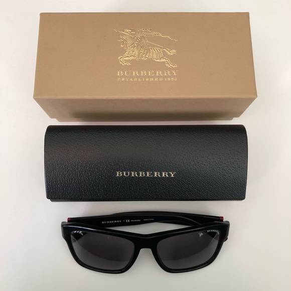 Burberry Other - 🎉 HP! 🎉 EUC Unisex Polarized Burberry Sunglasses